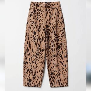 & OTHER STORIES Leopard-Print Barrel-Leg Trousers